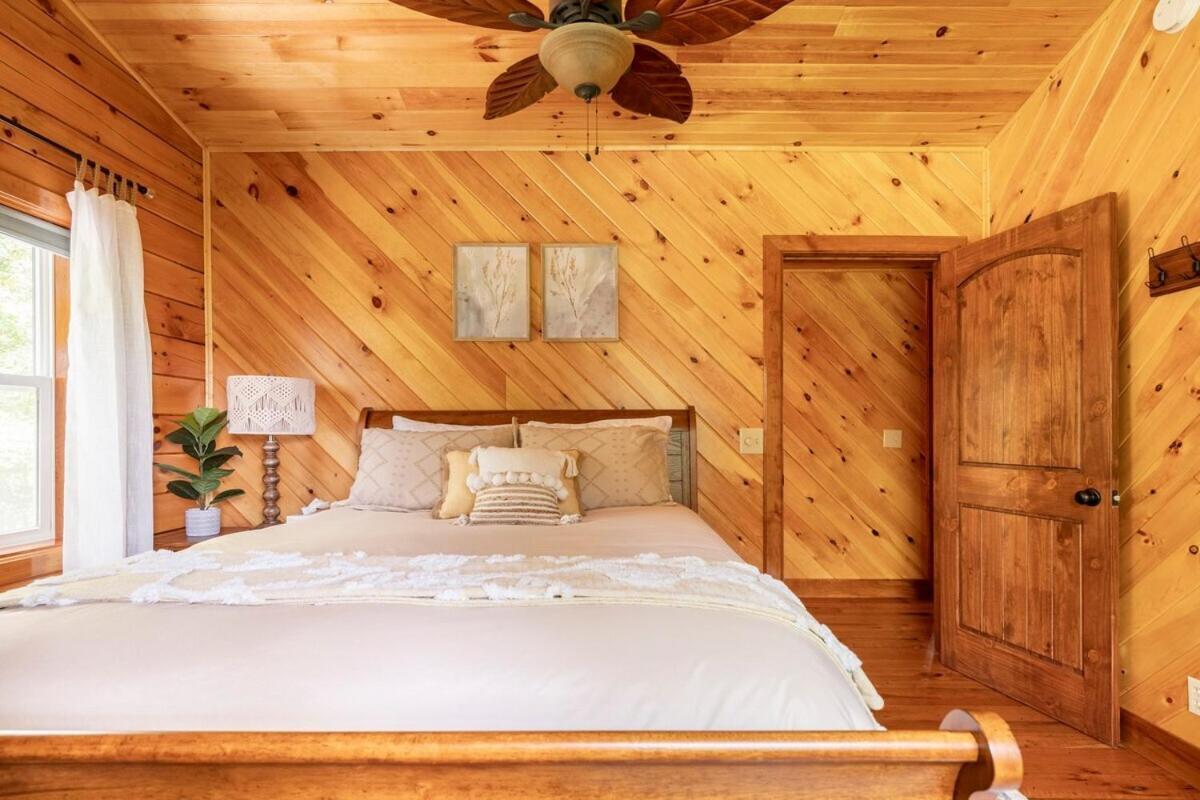 Secluded Wooded Cabin Near The Hocking Hills New Straitsville Exterior foto